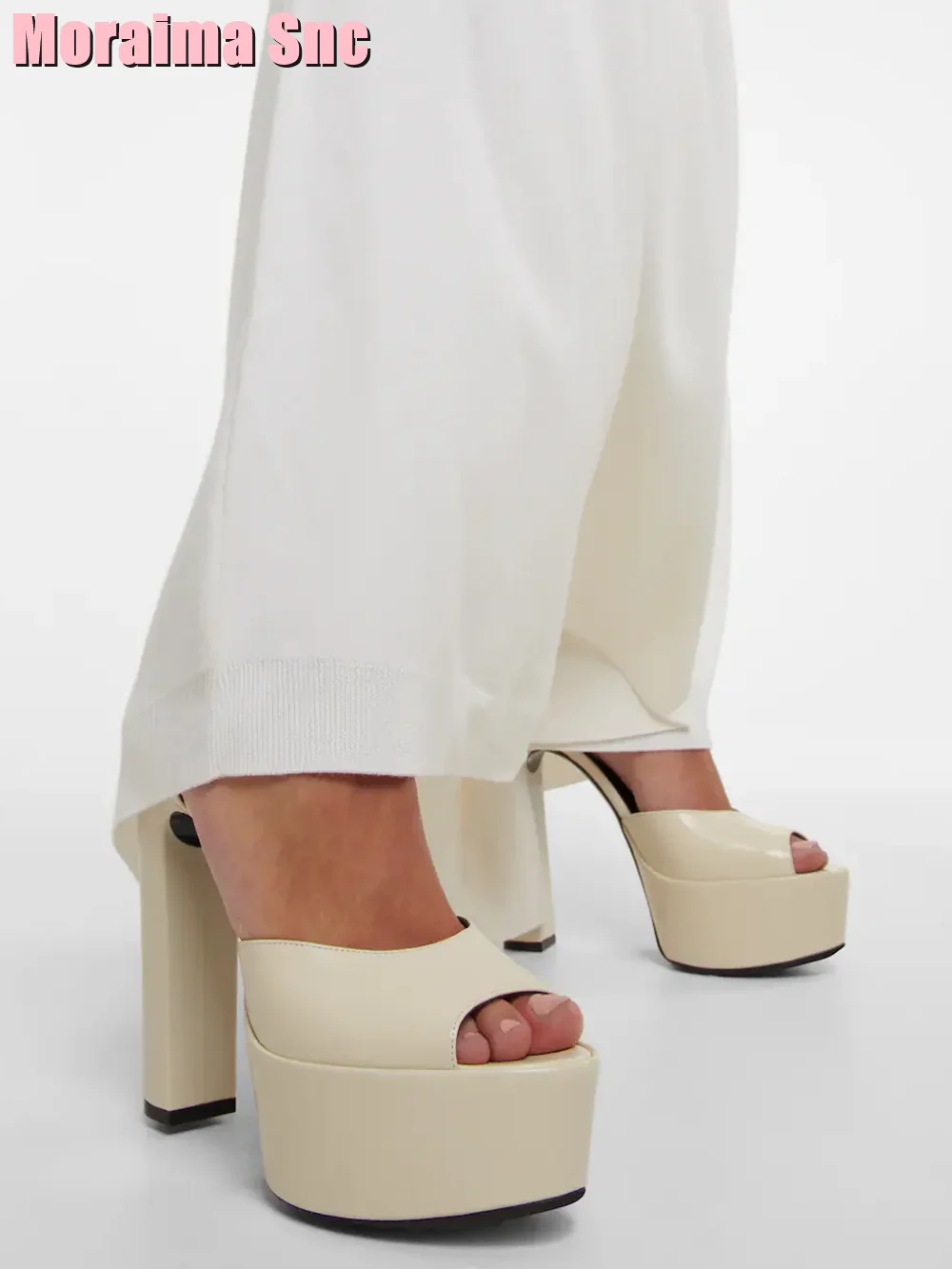Casual Sandal Leather - Peep Toe sandały lakierowane na platformie