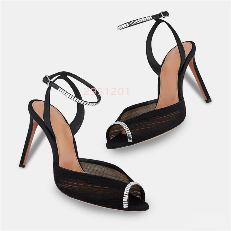 Kryształowe sandały damskie z  – Casual Sandal Leather recenzja i cena